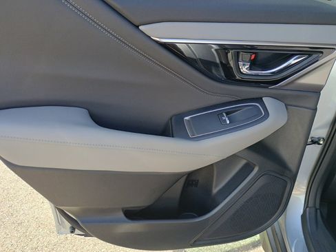 New 2025 Subaru Outback Limited image 12