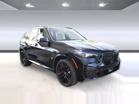 New 2026 BMW X5 sDrive40i w/ M Sport Package image 7