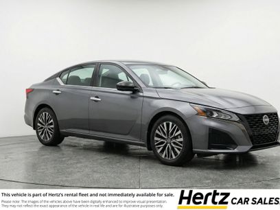 Used 2025 Nissan Altima 2.5 SV