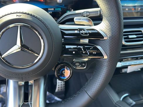 New 2026 Mercedes-Benz GLE 63 AMG S image 17