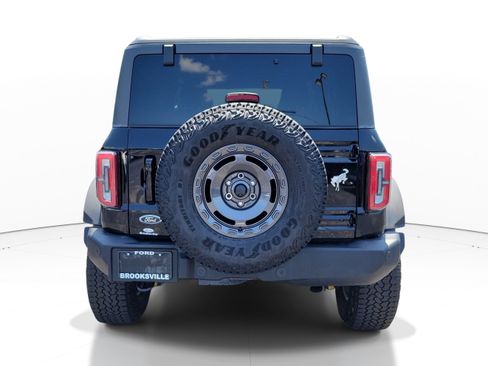 Used 2025 Ford Bronco Outer Banks w/ Sasquatch Package AWD/4WD image 5