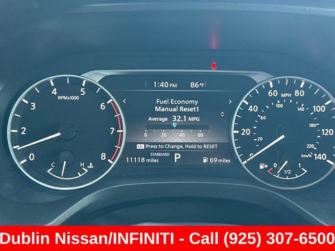 Used 2025 Nissan Rogue S FWD image 41