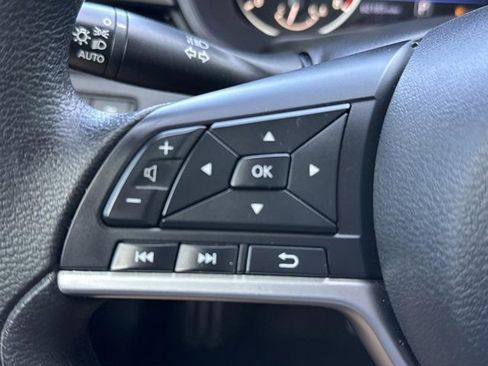 Used 2023 Nissan Altima 2.5 SV FWD image 29