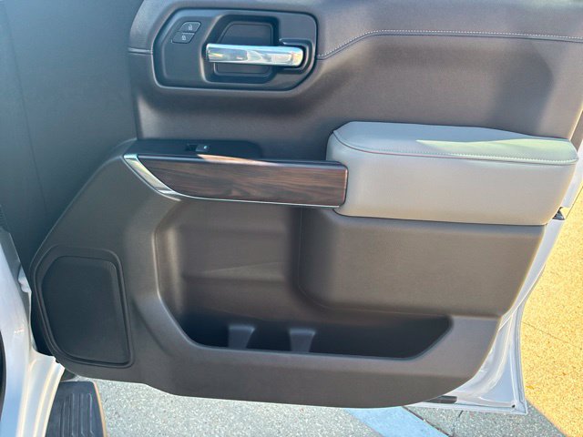 Used 2021 GMC Sierra 1500 SLT RWD image 13