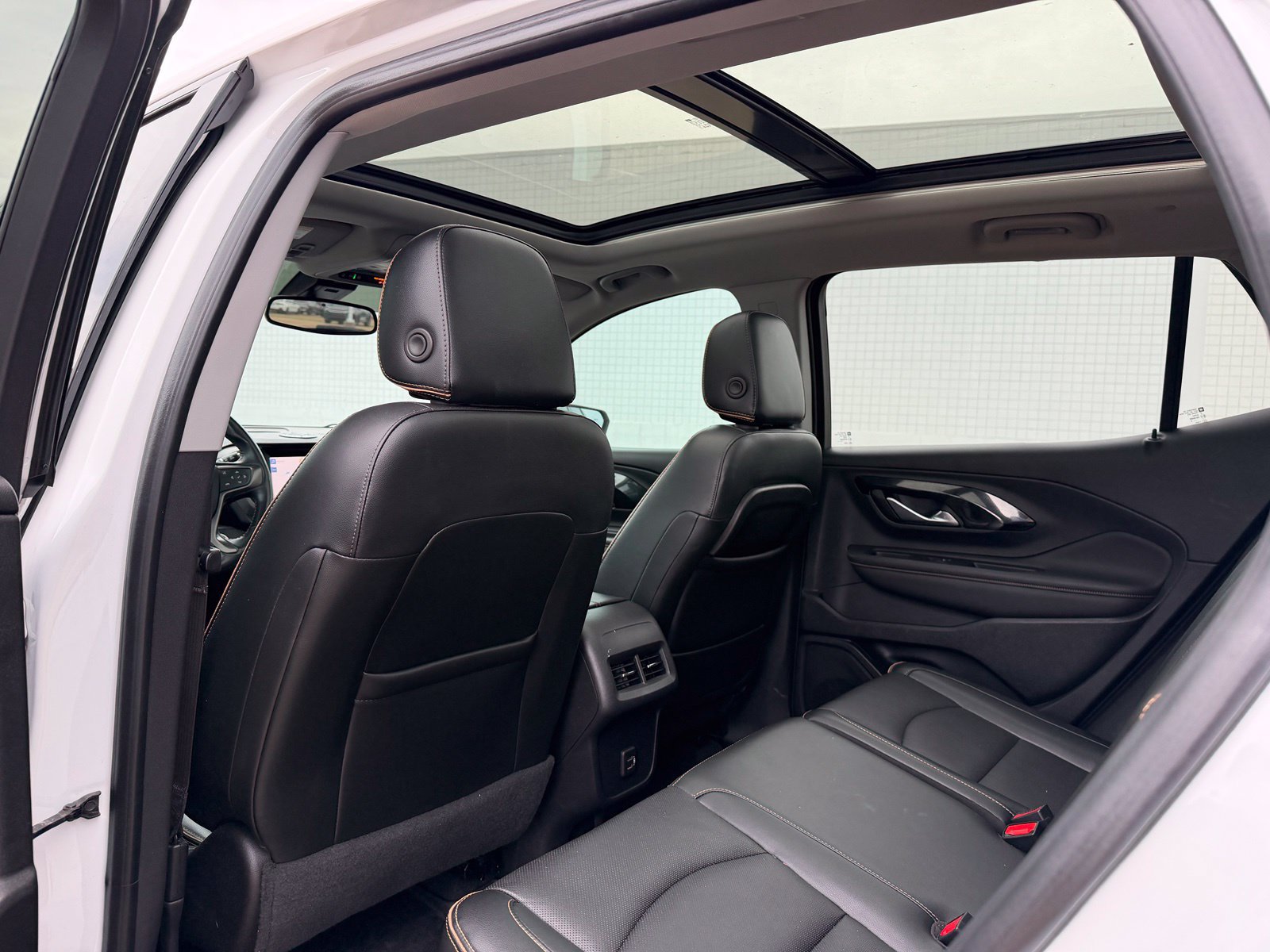 Used 2022 GMC Terrain AT4 w/ Infotainment Package II AWD/4WD image 13
