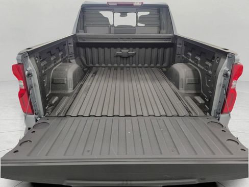 Used 2026 Chevrolet Silverado 1500 RST w/ Dark Appearance Package image 15