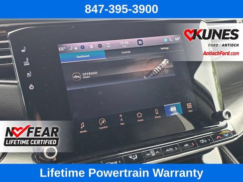 Used 2024 Jeep Wagoneer Series II w/ Flexible Seating Group AWD/4WD image 44