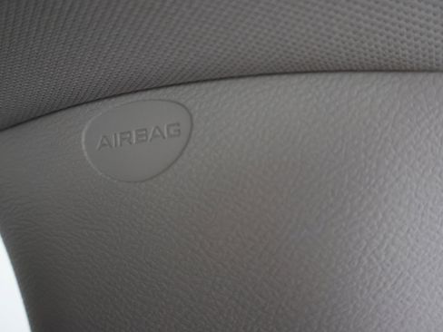 Used 2024 Chrysler Pacifica Touring-L image 44