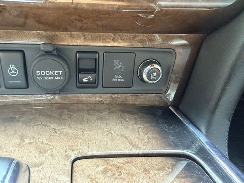 Used 2014 INFINITI QX80 4WD w/ Deluxe Touring Package image 26