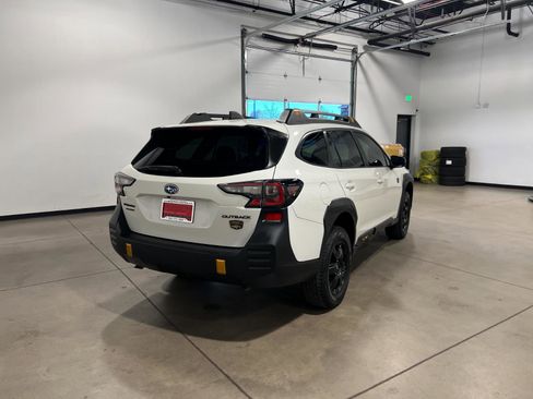 Used 2022 Subaru Outback Wilderness image 3