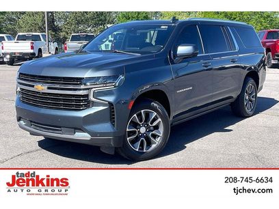 Used 2021 Chevrolet Suburban LT w/ LT Signature Plus Package