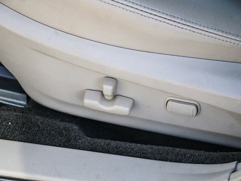 Used 2014 Subaru Outback 2.5i Limited image 20