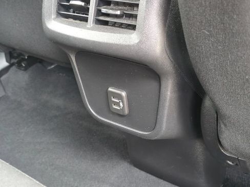 Used 2019 Chevrolet Equinox LT AWD/4WD image 32