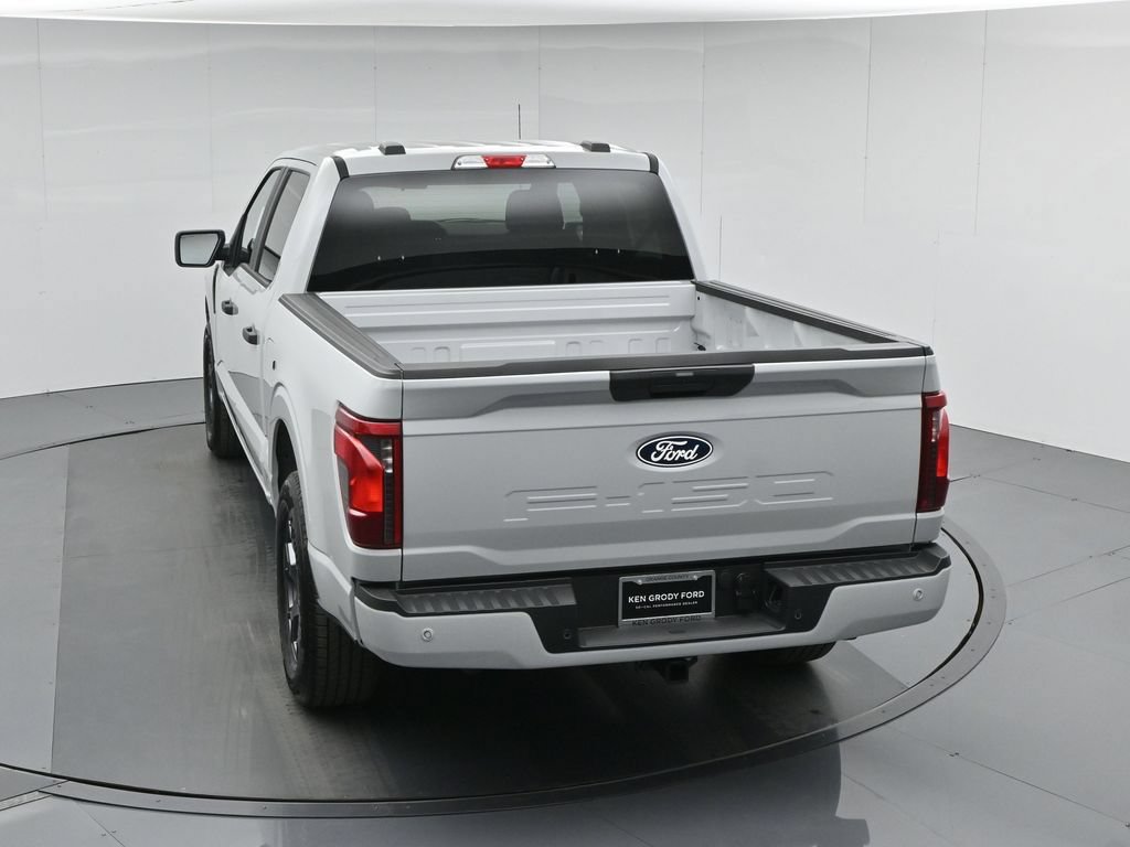 New 2026 Ford F150 STX w/ Equipment Group 200A RWD image 39