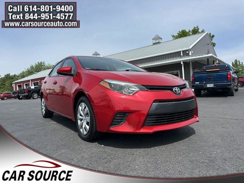 Used 2015 Toyota Corolla LE FWD image 3
