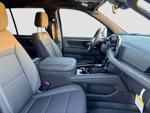 New 2026 Chevrolet Tahoe LS image 27