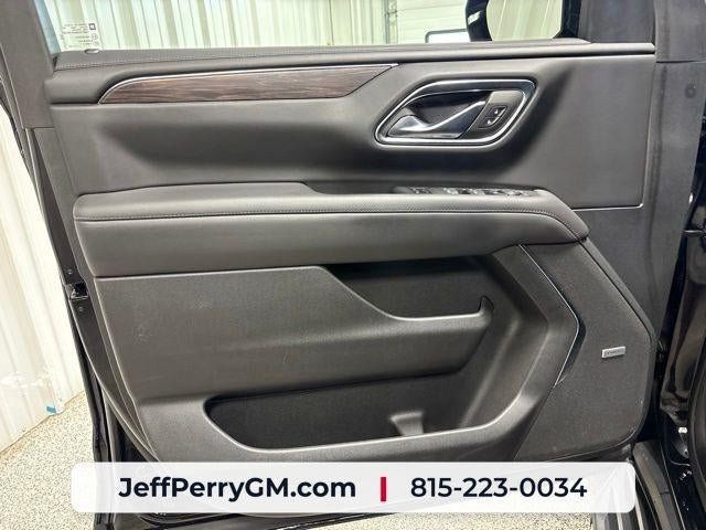 Used 2023 Chevrolet Tahoe LT AWD/4WD image 12