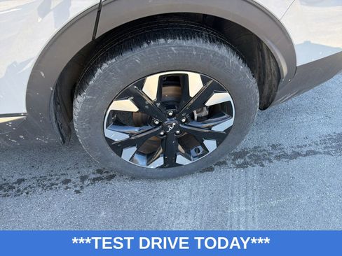 Used 2023 Kia Sportage X-Line w/ X-Line Premium Package image 10