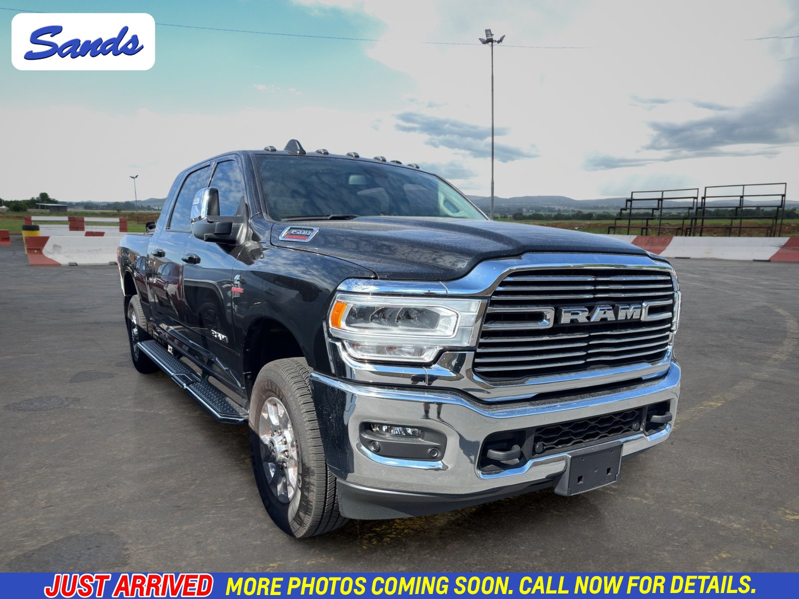 Used 2024 RAM 3500 Laramie w/ Bed Utility Group AWD/4WD image 1