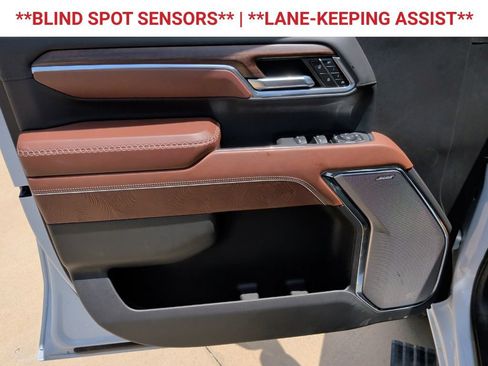 New 2026 GMC Sierra 3500 Denali Ultimate AWD/4WD image 11