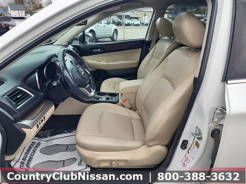 Used 2018 Subaru Outback 2.5i Limited image 11