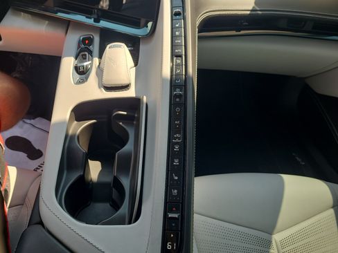 Used 2023 Chevrolet Corvette Stingray Premium Conv w/ Stealth Interior Trim Package RWD image 22