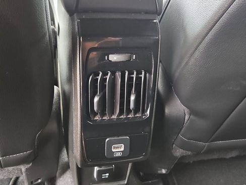 New 2026 Jeep Compass Latitude AWD/4WD image 20