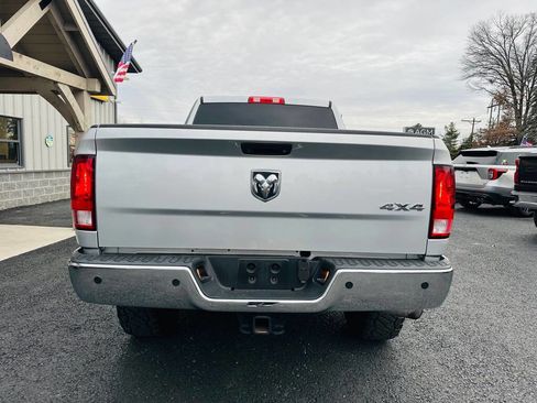 Used 2018 RAM 3500 Tradesman w/ Chrome Appearance Group image 6