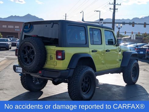 Used 2023 Jeep Wrangler Unlimited w/ Convenience Group AWD/4WD image 4