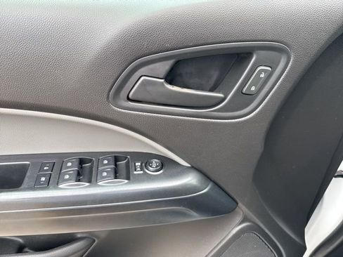 Used 2018 Chevrolet Colorado W/T w/ WT Convenience Package image 32