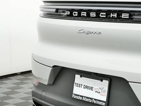 New 2026 Porsche Cayenne Coupe AWD/4WD image 38