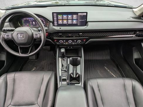 Used 2023 Honda Accord EX-L image 18