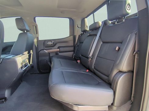 Used 2019 GMC Sierra 1500 SLT w/ SLT Premium Package image 13