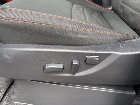 Used 2026 Nissan Frontier PRO-4X AWD/4WD image 18