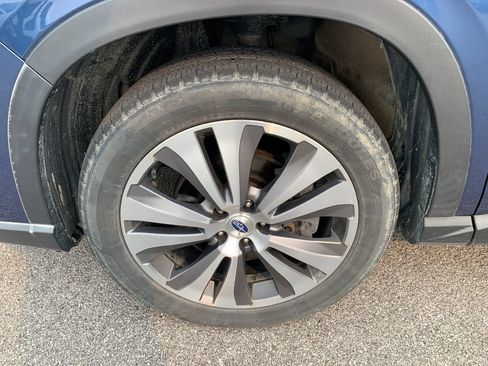 Used 2020 Subaru Ascent Touring w/ Popular Package #3 AWD/4WD image 2