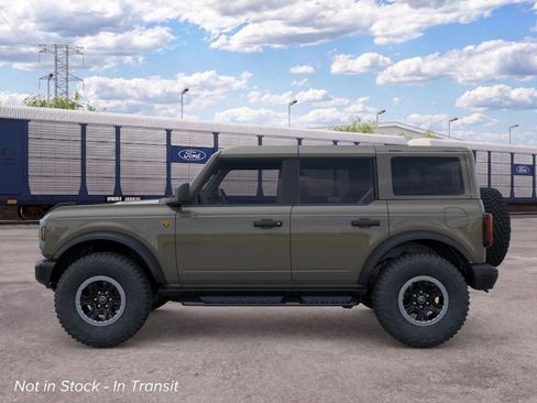 New 2026 Ford Bronco Badlands AWD/4WD image 3