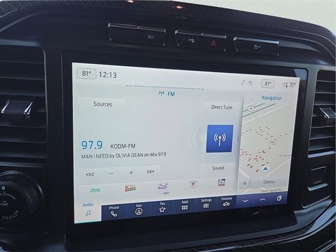 Used 2022 Ford F150 Lariat w/ Equipment Group 502A High image 12