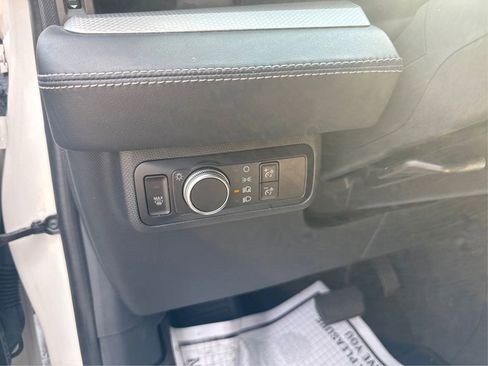 Used 2021 Ford Mustang Mach-E Select w/ Comfort/Appearance Package RWD image 18