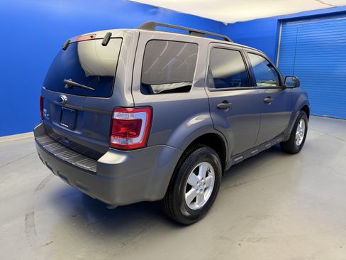 Used 2010 Ford Escape XLT FWD image 7