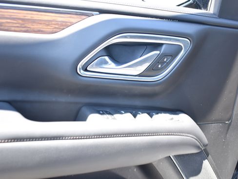 Used 2023 Chevrolet Tahoe High Country w/ Premium Package 2 AWD/4WD image 24