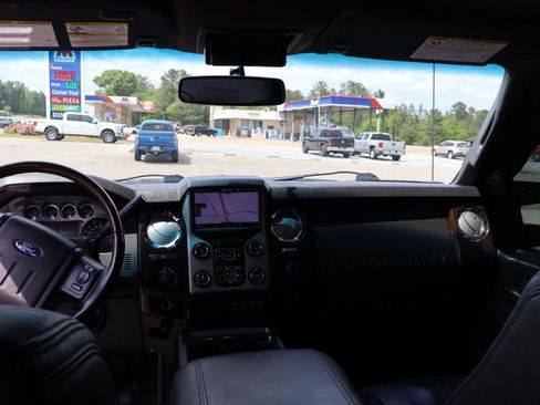 Used 2014 Ford F250 Platinum w/ FX4 Off-Road Package image 11