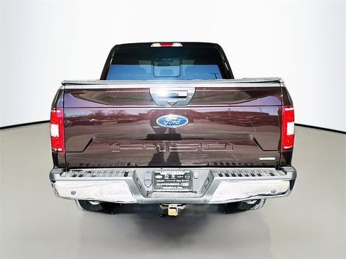 Used 2018 Ford F150 XLT w/ Equipment Group 302A Luxury image 6