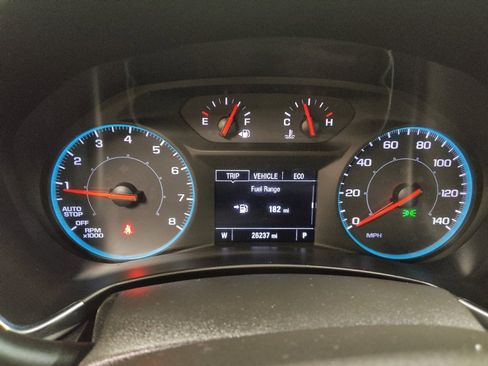 Used 2022 Chevrolet Equinox LS image 23