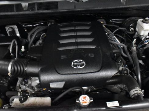 Used 2019 Toyota Tundra SR5 image 10