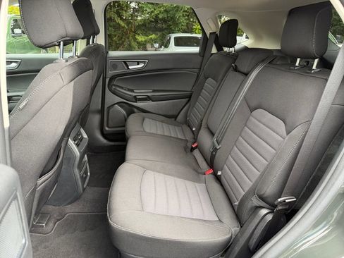 Used 2024 Ford Edge SE w/ Black Appearance Package AWD/4WD image 33