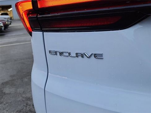 New 2026 Buick Enclave Sport Touring w/ Power Package image 5