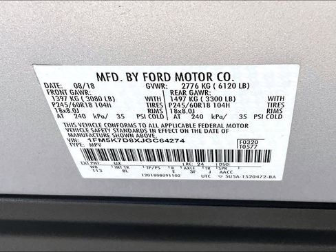 Used 2018 Ford Explorer XLT image 34