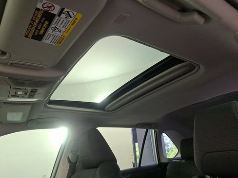 Used 2025 Toyota RAV4 XLE w/ Convenience Package FWD image 14