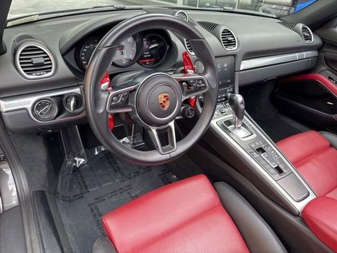 Used 2019 Porsche 718 Boxster S image 22