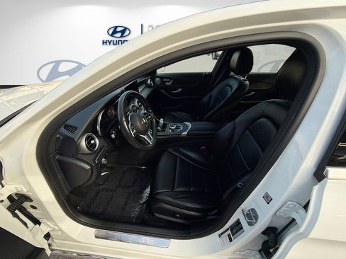 Used 2019 Mercedes-Benz C 300 C 300 image 16